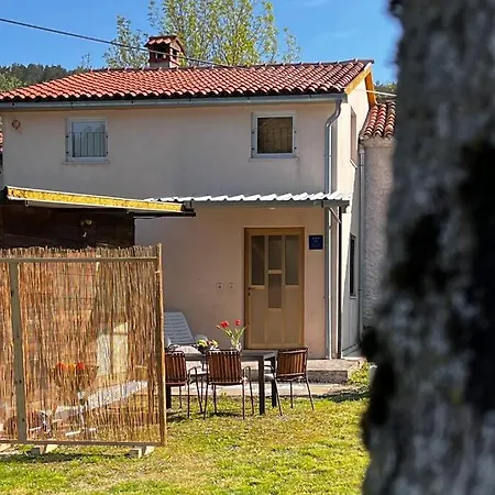House Cicarija Lejlighed Lanisce