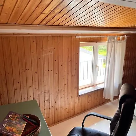 House Cicarija Apartmán Lanisce